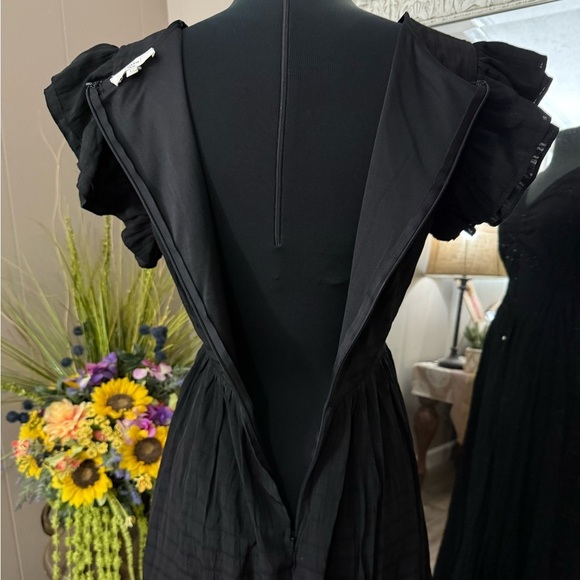 Entro • Ruffle Sleeve Cut Out Maxi Dress - Picture 13 of 15